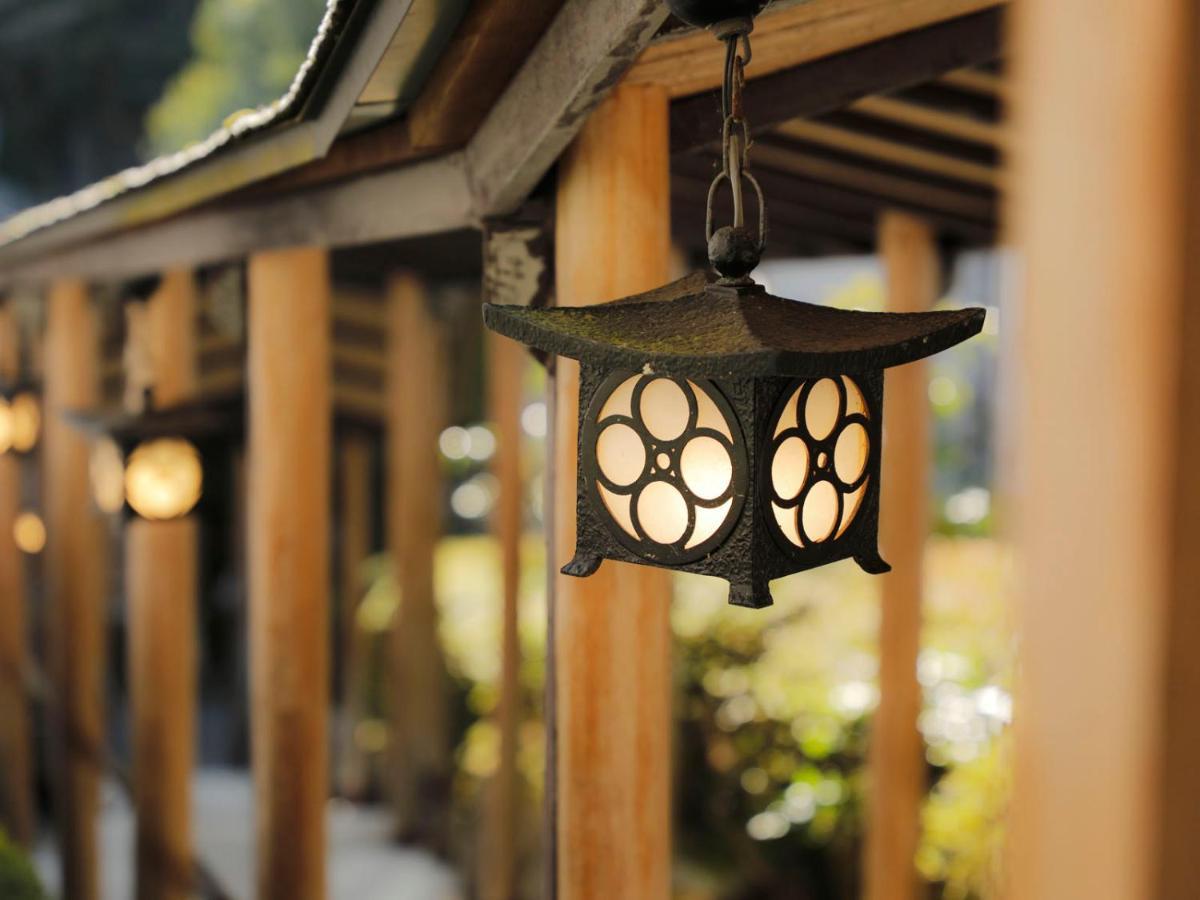 Готель Akame Onsen Yamanoyu Yumoto Akame Sansuien Nabari Екстер'єр фото