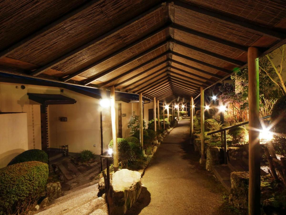 Готель Akame Onsen Yamanoyu Yumoto Akame Sansuien Nabari Екстер'єр фото