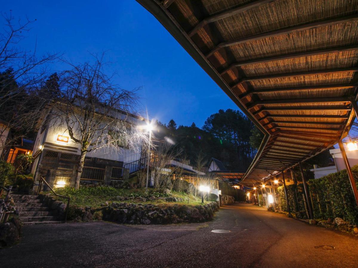 Готель Akame Onsen Yamanoyu Yumoto Akame Sansuien Nabari Екстер'єр фото