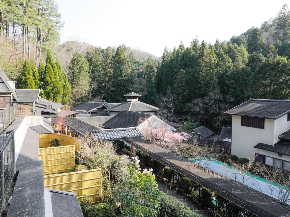Готель Akame Onsen Yamanoyu Yumoto Akame Sansuien Nabari Екстер'єр фото