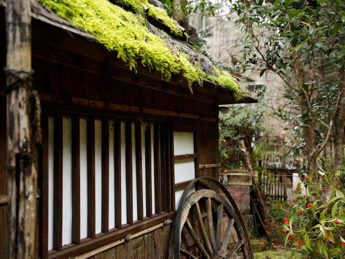 Готель Akame Onsen Yamanoyu Yumoto Akame Sansuien Nabari Екстер'єр фото
